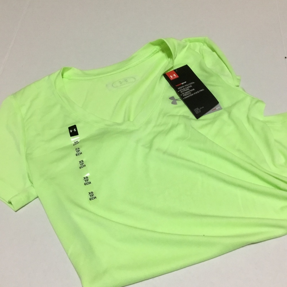 Under Armour Top